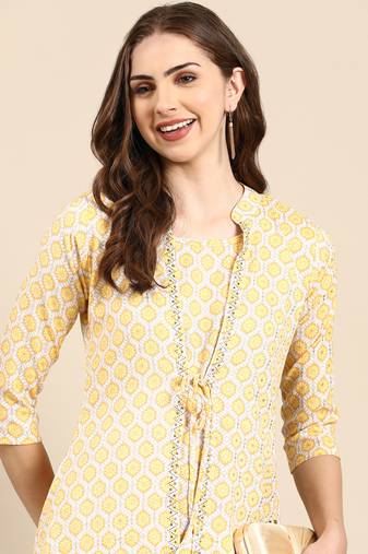 Showoff women's knee length mandarin collar yellow geometric a-line kurta
