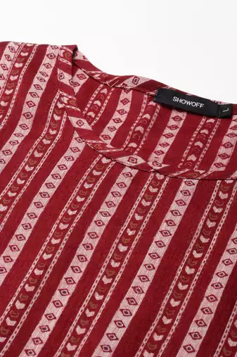 women's calf length scoop neck maroon geometric anarkali kurta