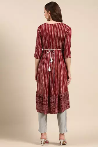 women's calf length scoop neck maroon geometric anarkali kurta