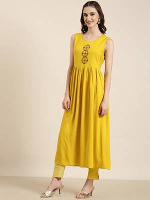 women's ankle length round neck lime green solid anarkali kurta 5