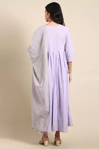 women's ankle length round neck lavender solid anarkali kurta comes with duppatta