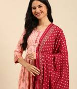 women's ankle length round neck peach floral anarkali kurta comes with duppatta