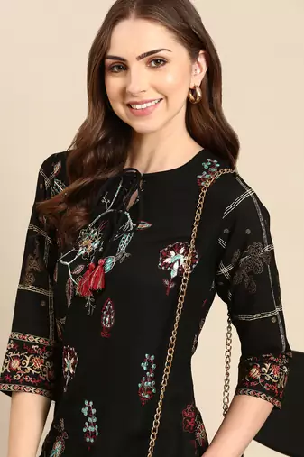women's calf length keyhole neck black floral straight kurta