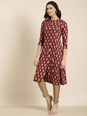 women's calf length mandarin collar maroon ethnic motifs straight kurta 3