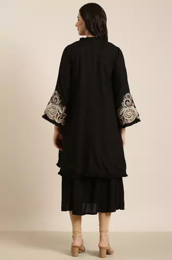 women's calf length round neck black solid a-line kurta