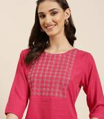 women's knee length round neck fuchsia solid straight kurta