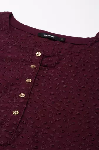 Showoff women's calf length round neck burgundy embellished straight kurta