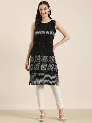 women's knee length round neck black floral straight kurta 2
