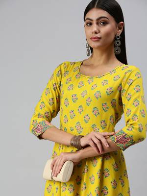 women's ankle length round neck yellow floral anarkali kurta 1