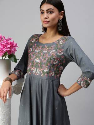 women's ankle length round neck blue floral anarkali kurta 1