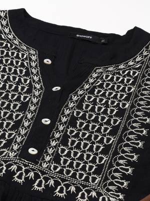 women's calf length round neck black solid anarkali kurta 2