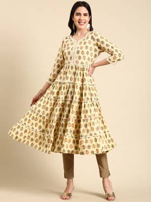 women's calf length scoop neck cream ethnic motifs anarkali kurta 1