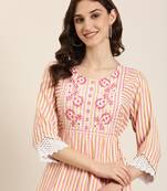 Showoff women's ankle length round neck multi striped a-line kurta