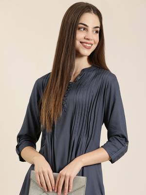 women's calf length mandarin collar grey solid a-line kurta 1