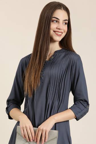 women's calf length mandarin collar grey solid a-line kurta