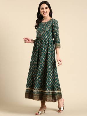 women's ankle length scoop neck green floral anarkali kurta 5