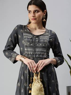women's ankle length keyhole neck grey floral anarkali kurta 1