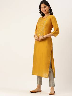 women's calf length round neck mustard solid straight kurta comes with duppatta 3