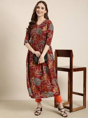 Showoff women's calf length v-neck rust floral anarkali kurta 1