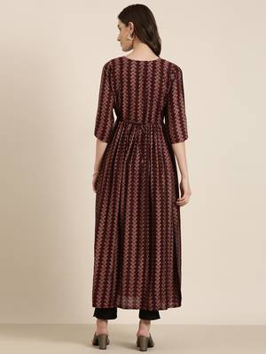 women's ankle length round neck burgundy geometric straight kurta 5