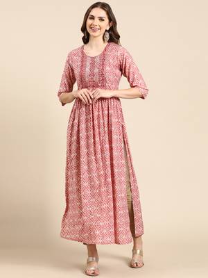women's ankle length scoop neck mauve ethnic motifs anarkali kurta 2