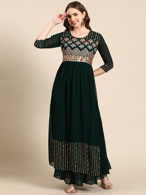 women's ankle length scoop neck green embellished anarkali kurta 2