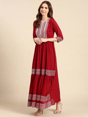 women's ankle length round neck maroon embellished anarkali kurta 5