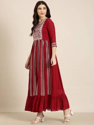 women's ankle length round neck maroon embellished anarkali kurta 4