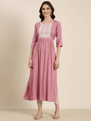 women's calf length round neck pink woven design anarkali kurta 2