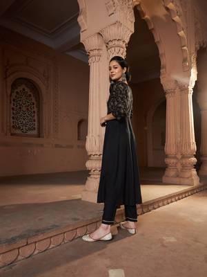 Black Floral Bodice Foil Anarkali Kurta With Pants 2