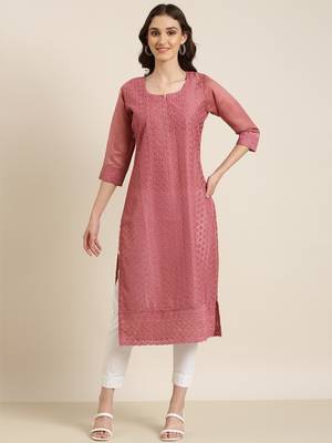 women's calf length round neck mauve embellished straight kurta 2