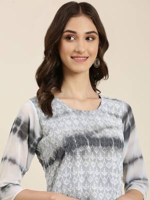 women's calf length round neck grey embellished straight kurta 1
