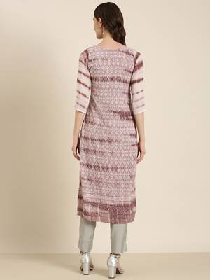 women's calf length round neck mauve embellished straight kurta 5