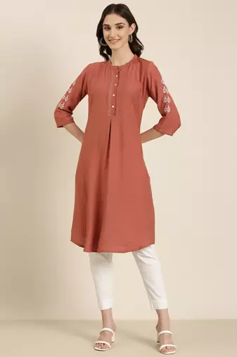women's calf length round neck pink solid straight kurta