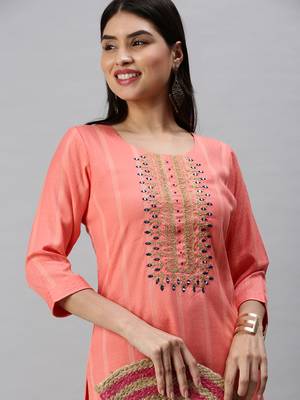 women's calf length round neck pink striped straight kurta 1