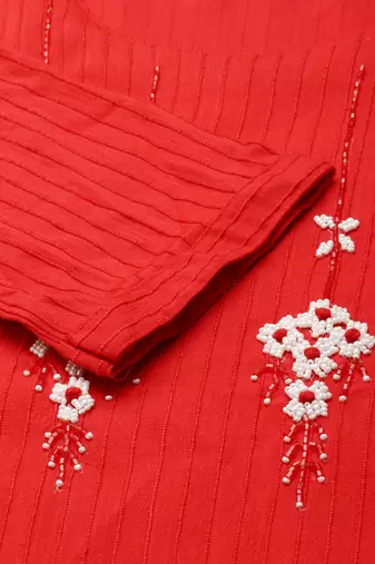 women's knee length round neck red woven design straight kurta
