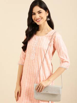 women's calf length round neck peach solid straight kurta 1