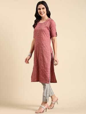women's knee length scoop neck mauve woven design straight kurta 5