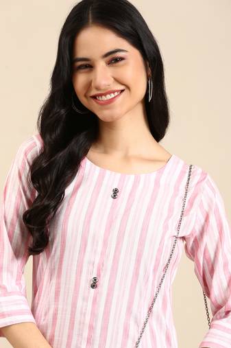 women's calf length round neck pink woven design straight kurta