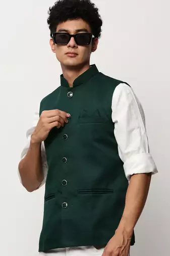 SHOWOFF Men's Solid Green Nehru Jackets