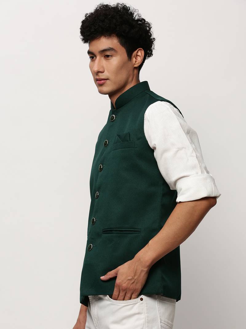 SHOWOFF Men's Solid Green Nehru Jackets
