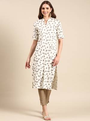Showoff women's knee length mandarin collar off white geometric straight kurta 1