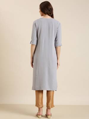 women's calf length round neck grey solid straight kurta 5