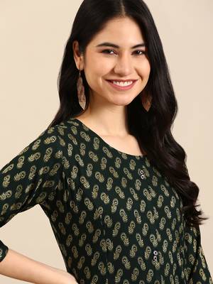 women's calf length round neck green woven design straight kurta 2