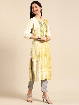 women's calf length round neck olive abstract straight kurta 1