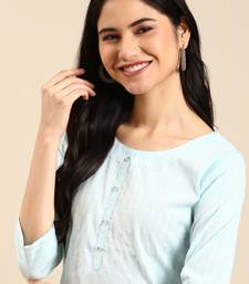 women's calf length round neck blue striped straight kurta