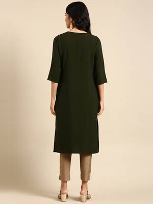 women's calf length round neck olive solid straight kurta 5