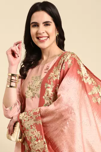 women's calf length scoop neck pink floral straight kurta comes with duppatta