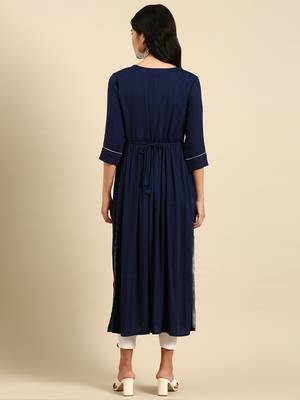 women's calf length round neck navy blue solid straight kurta 5