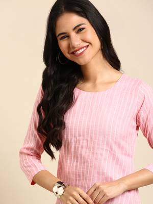 Showoff women's calf length round neck pink woven design straight kurta 2